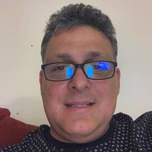 Meet your Posher, Lawrence